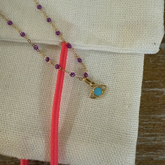 Gigi Clozeau brand new necklace. - Picture 3 of 6